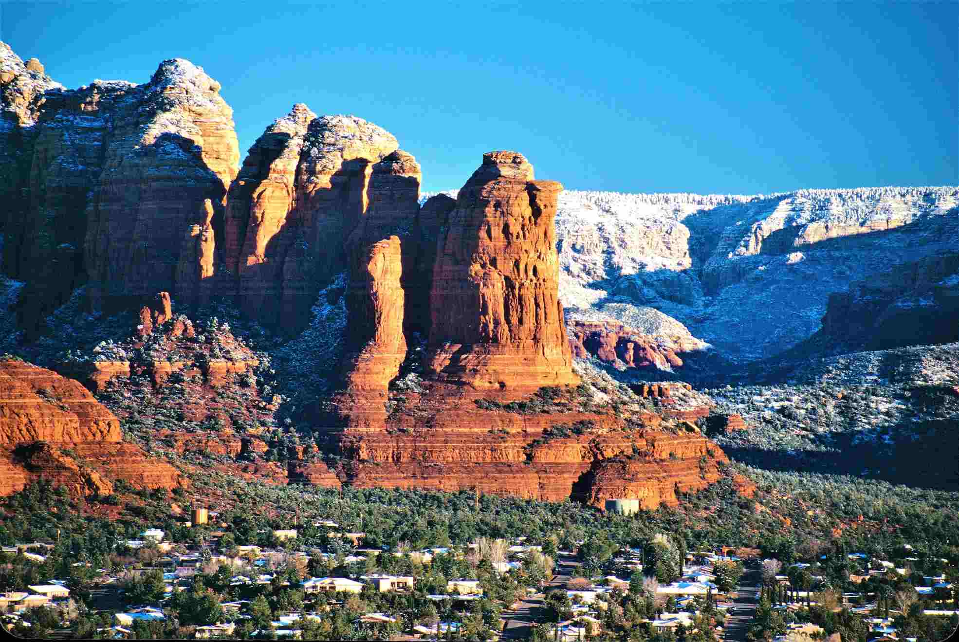 best-hikes-in-sedona-arizona-escapewithpro